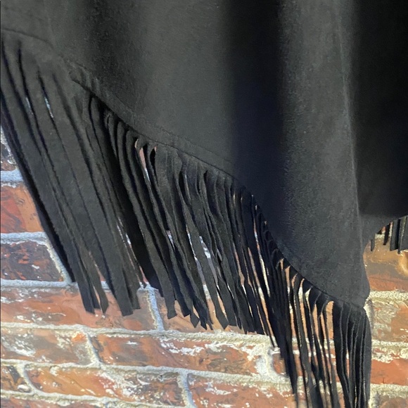 Fringe vest - Picture 3 of 5